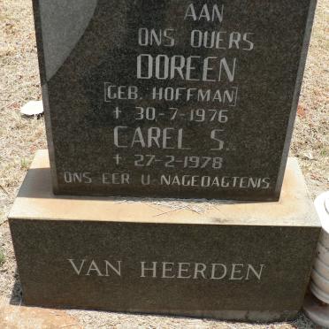 HEERDEN Carel S., van -1978 &amp; Doreen HOFFMAN -1976