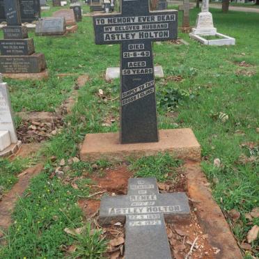 HOLTON Astley -1943 &amp; Renee 1899-1973