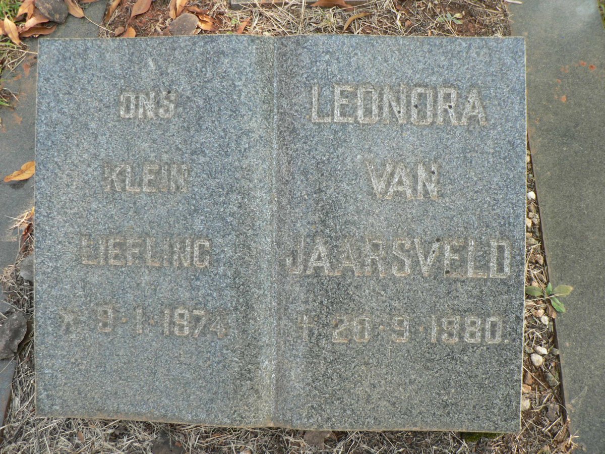 JAARSVELD Leonora, van 1974-1980
