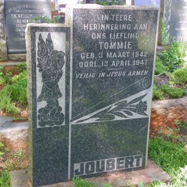 JOUBERT Tommie 1942-1947