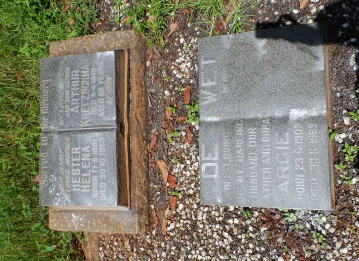 KRETZSCHMAR Arthur -1949 &amp; Hester Helena 1881-1963 :: DE WET Argie 1903-1983
