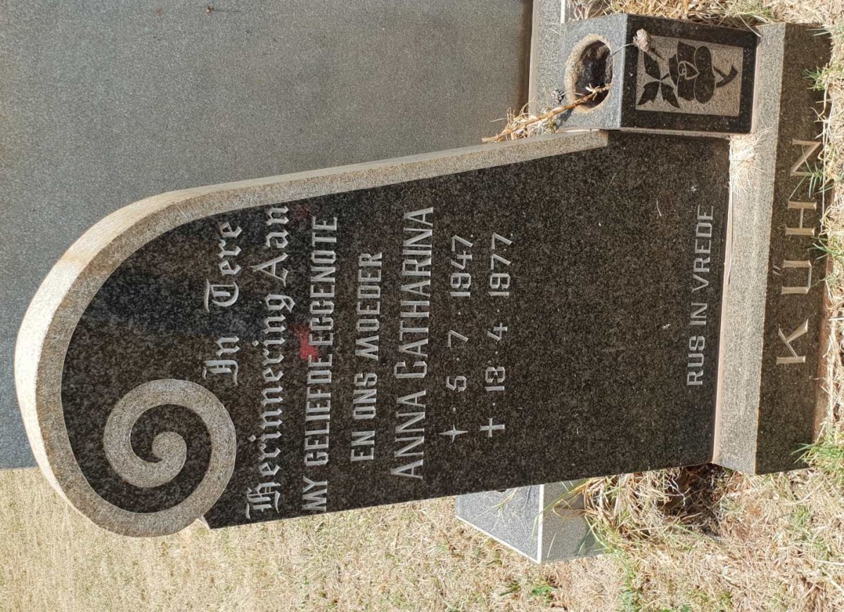 KUHN Anna Catharina 1947-1977