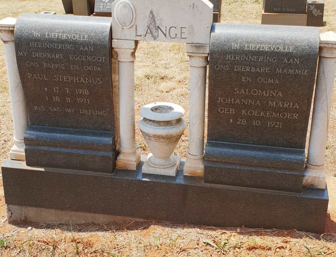 LANGE Paul Stephanus 1918-1971 &amp; Salomina Johanna Maria KOEKEMOER 1921-