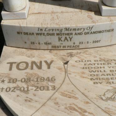 LOUW Tony 1946-2013 &amp; Kay 1941-2007