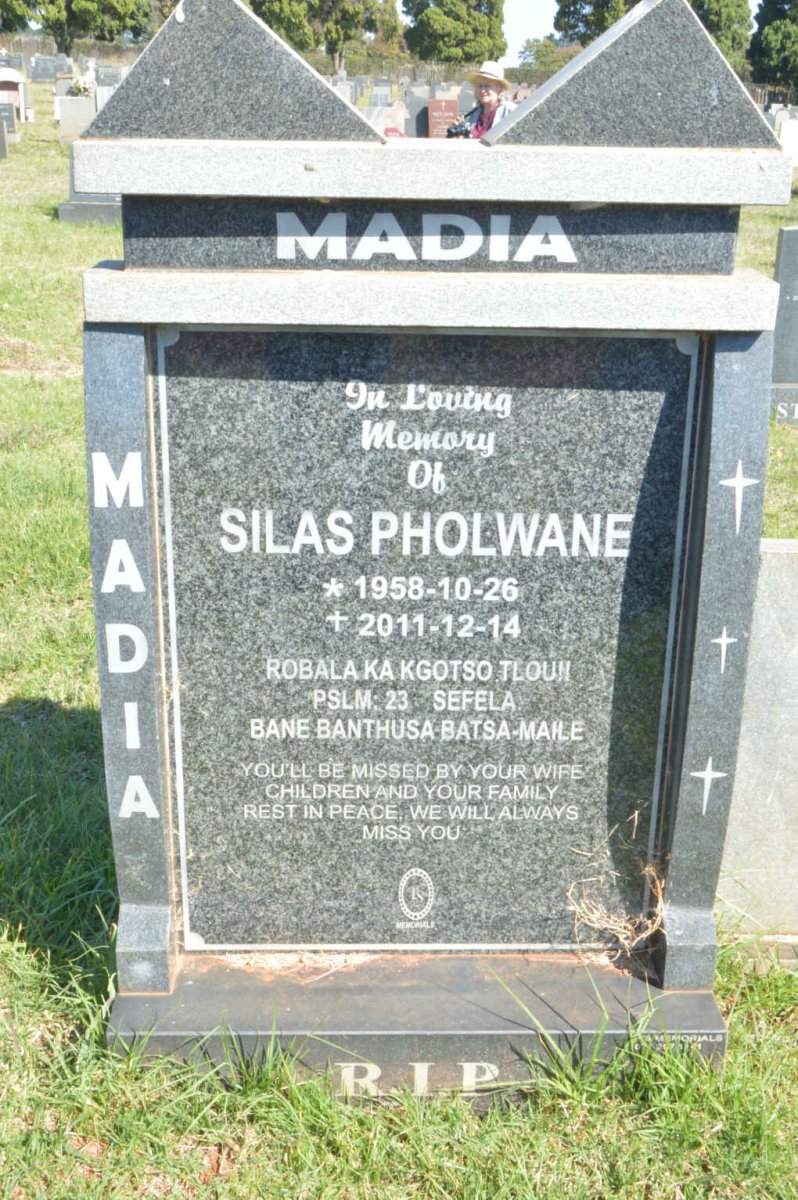 MADIA Silas Pholwane 1958-2011
