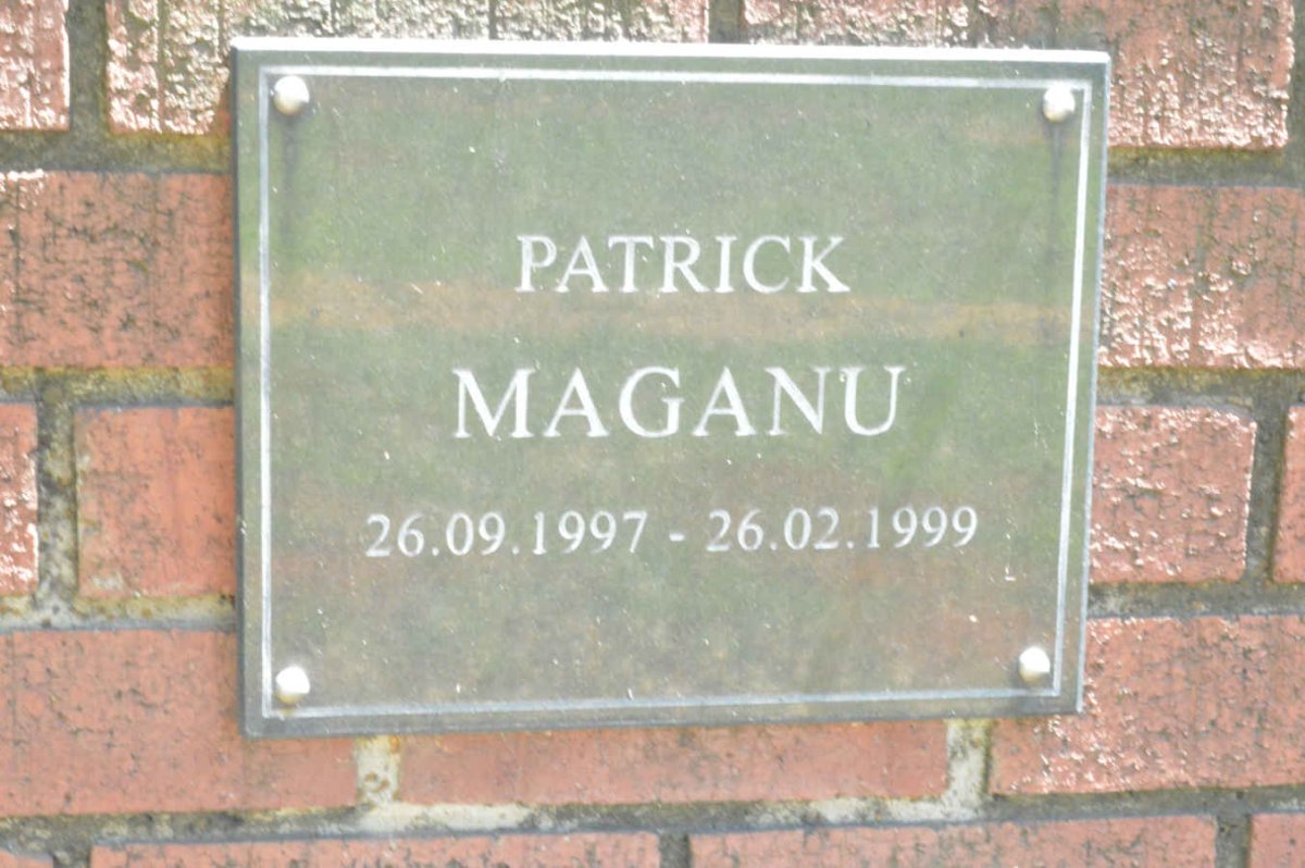 MAGANU Patrick 1997-1999