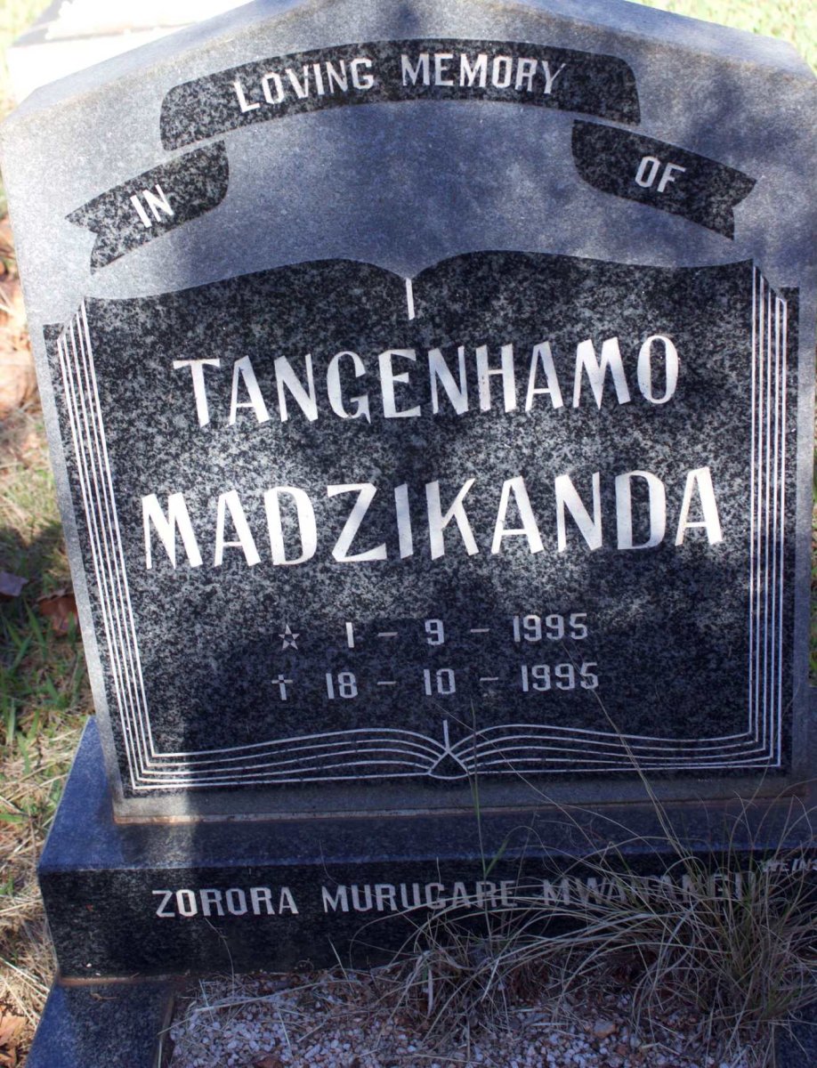 MADZIKANDA Tangenhamo 1995-1995