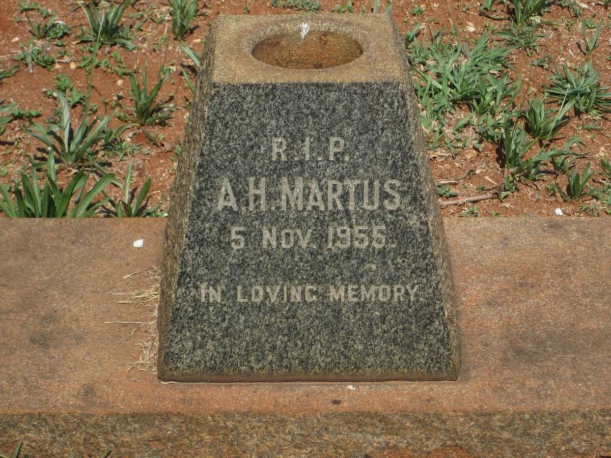MARTUS A.H. -1955