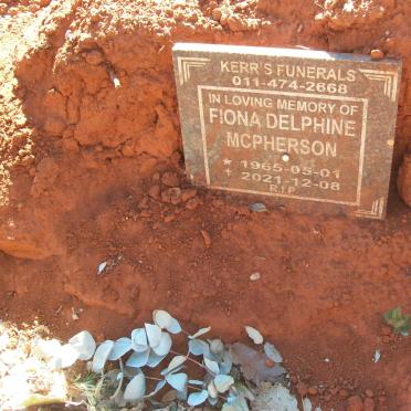 MCPHERSON Fiona Delphine 1965-2021