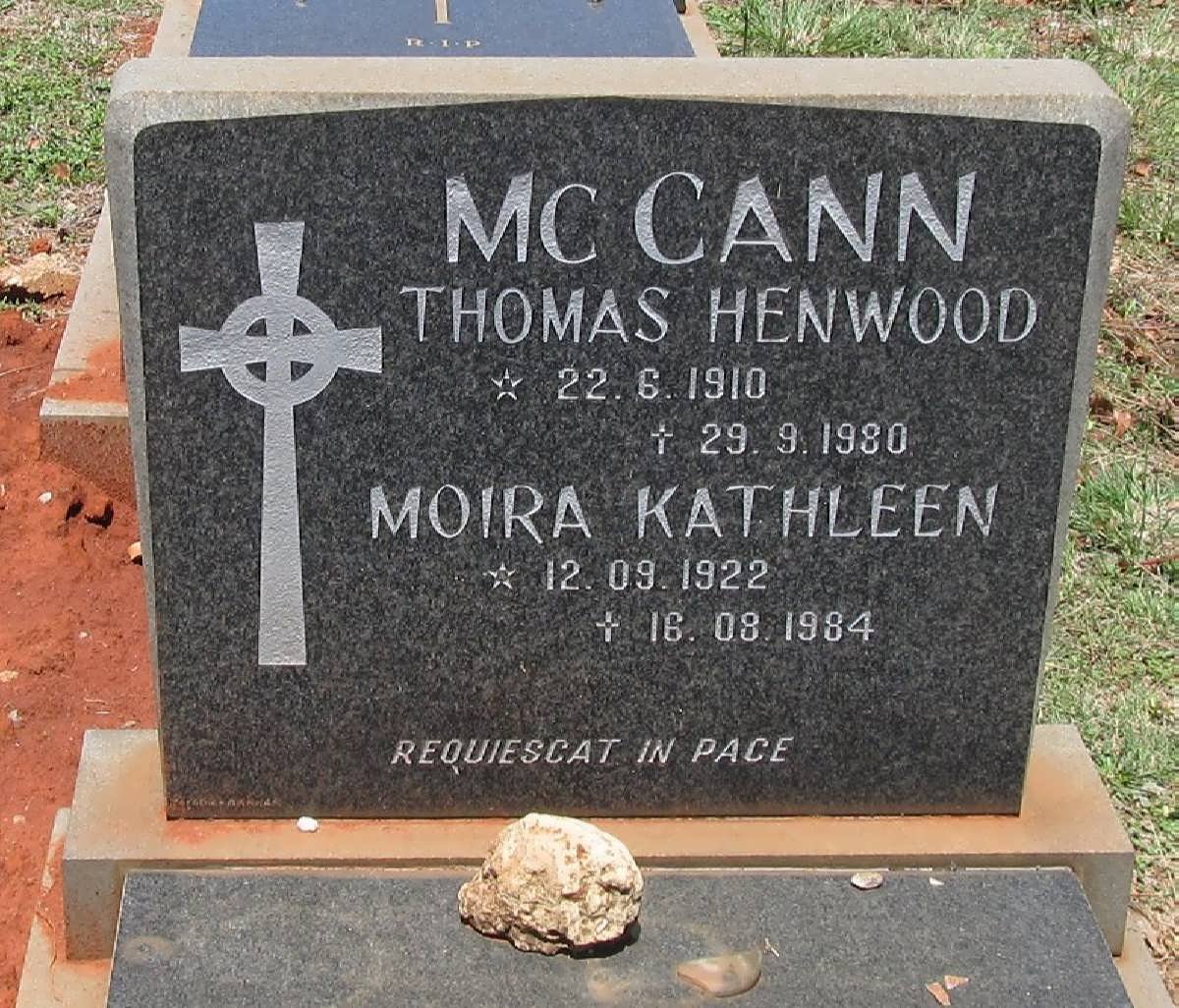 McCANN Thomas Henwood 1910-1980 &amp; Moira Kathleen 1922-1984