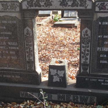 MERWE Petrus Antonie, van der 1869-1961 &amp; Cornelia Maria JANSE VAN VUUREN 1885-1969