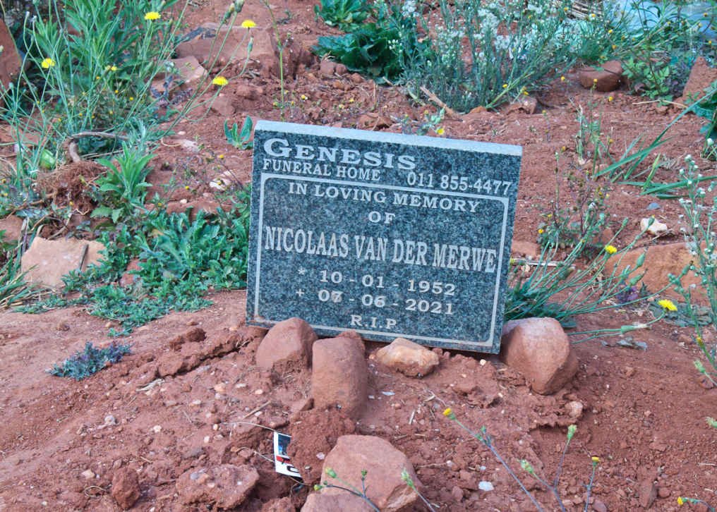 MERWE Nicolaas, van der 1952-2021