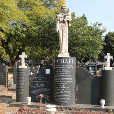 MICHAEL Antonio 1898-1963 &amp; Elsie 1902-1970 :: ? Michael 1928-1997 &amp; Rosa 1930-2005
