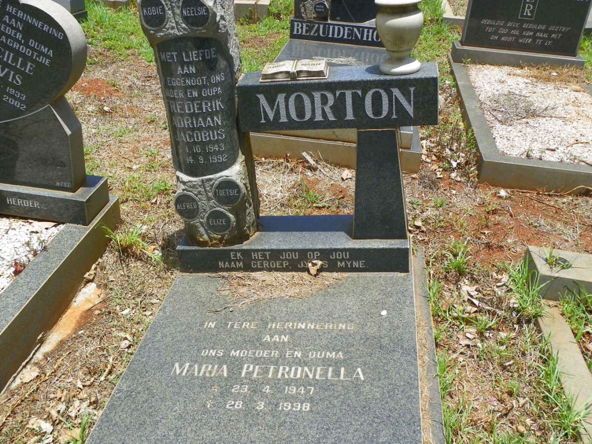 MORTON Frederik Adriaan Jacobus 1943-1992 &amp; Maria Petronella 1947-1998