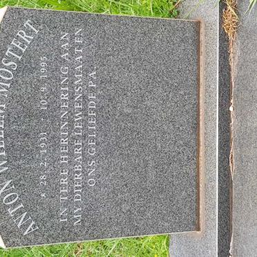 MOSTERT Anton Willem 1931-1995