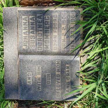 MOMBERG Jacob Johannes Frederick 1894-1959 &amp; Johanna Susanna Dorothea FOORD 1906-1981