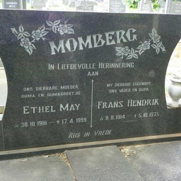 MOMBERG Frans Hendrik 1914-1975 &amp; Ethel May 1918-1999
