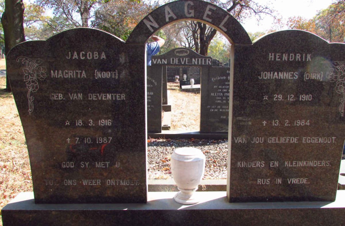 NAGEL Hendrik Johannes 1910-1984 &amp; Jacoba Magrita VAN DEVENTER 1916-1987