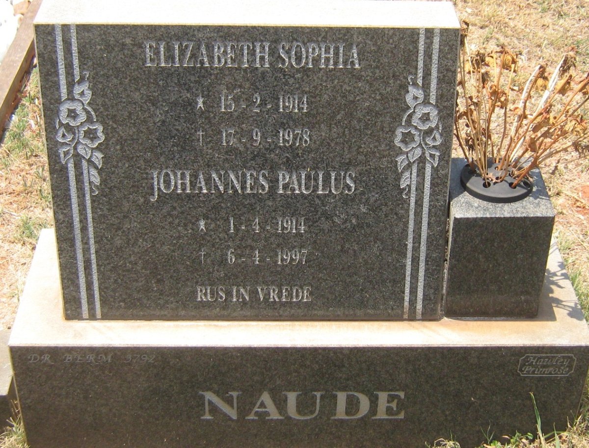 NAUDE Johannes Paulus 1914-1997 &amp; Elizabeth Sophia 1914-1978