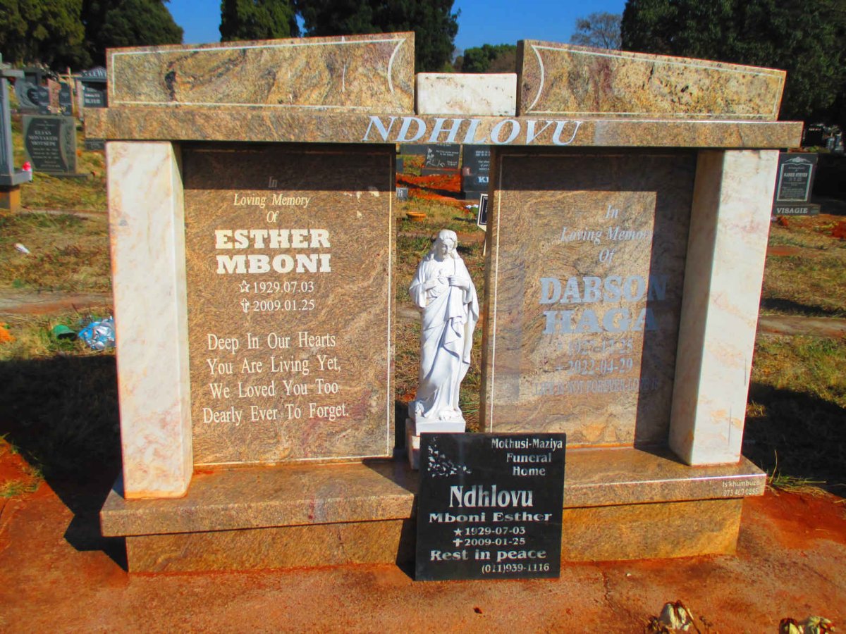 NDHLOVU Dabson Haga 1927-2022 &amp; Esther Mboni 1929-2009