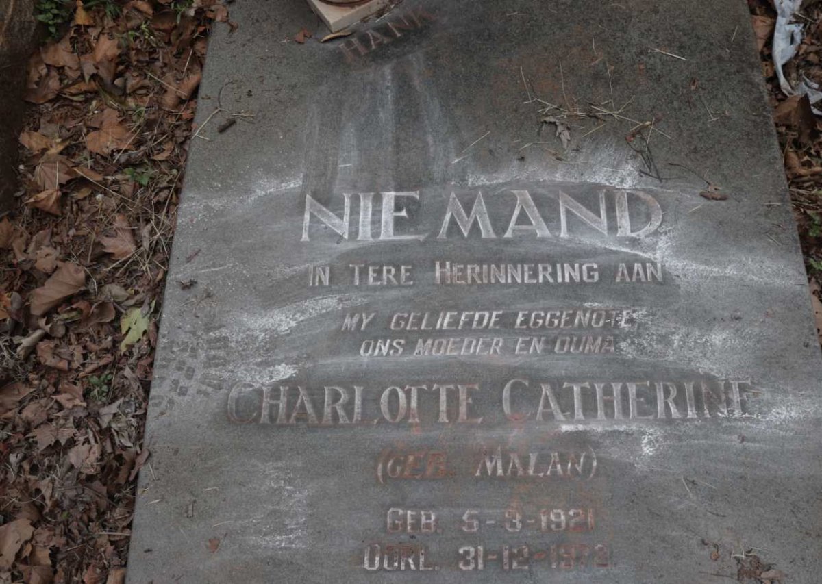 NIEMAND Charlotte Catherine nee MALAN 1921-1972