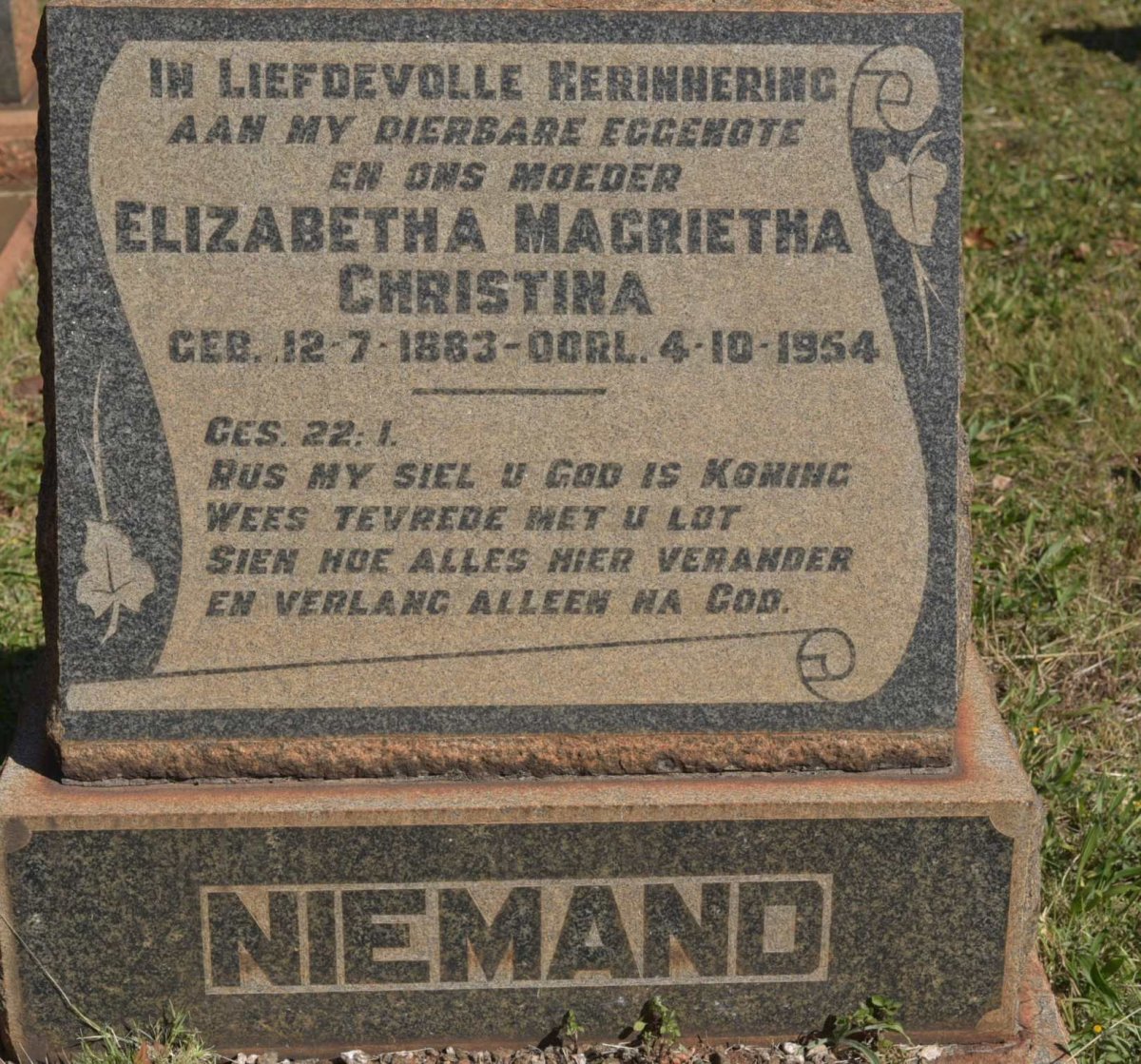 NIEMAND Elizabetha Magrietha Christina 1883-1954