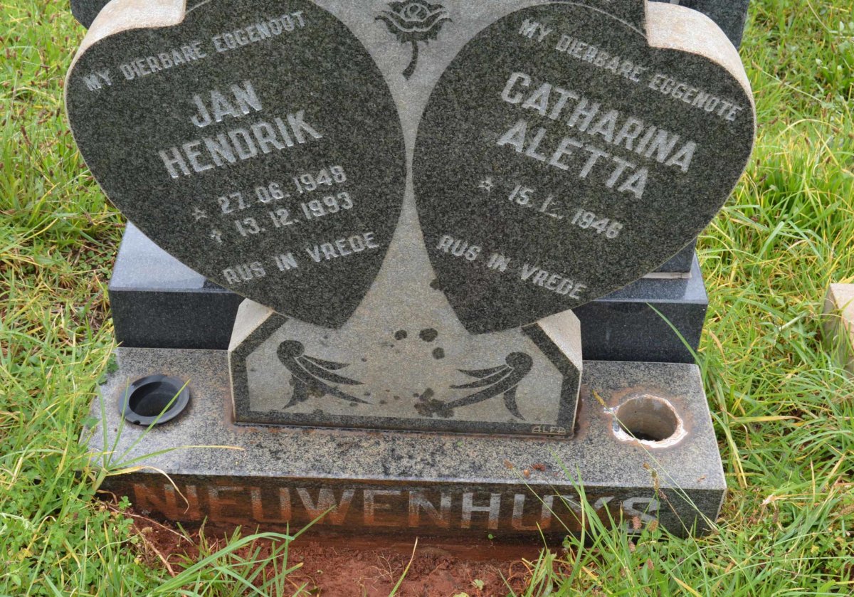 NIEUWENHUYS Jan Hendrik 1948-1993 &amp; Catharina Aletta 1946-