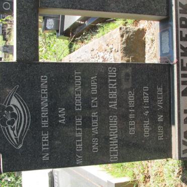 NIEKERK Gerhardus Albertus, van 1902-1970 &amp; Anna M.M. 1903-1985