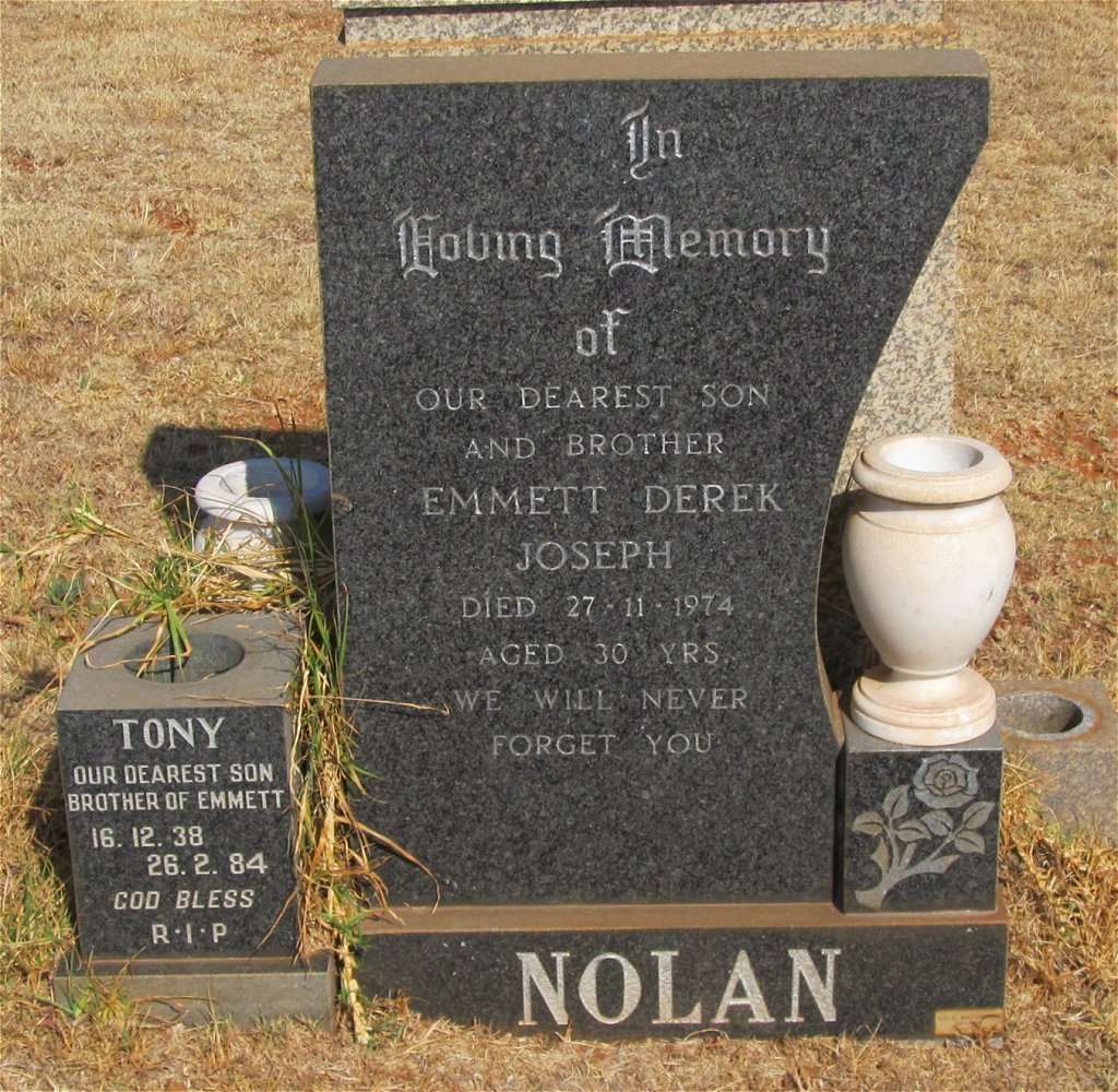 NOLAN Tony 1938-1984 :: NOLAN Emmett Derek Joseph -1974