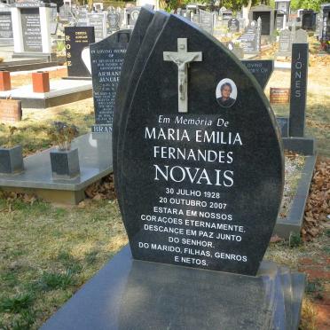 NOVAIS Maria Emilia Fernandes 1928-2007