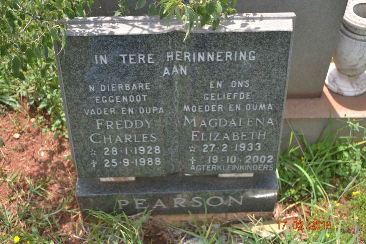 PEARSON Freddy Charles 1928-1988 &amp; Magdalena Elizabeth 1933-2002