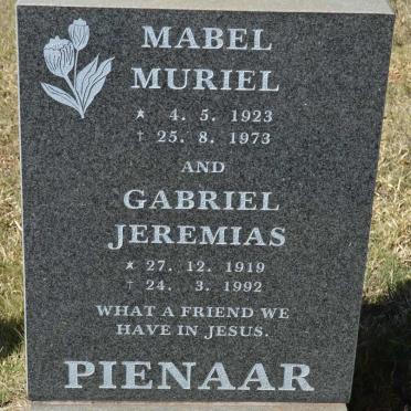 PIENAAR Gabriel Jeremias 1919-1992 &amp; Mabel Muriel 1923-1973