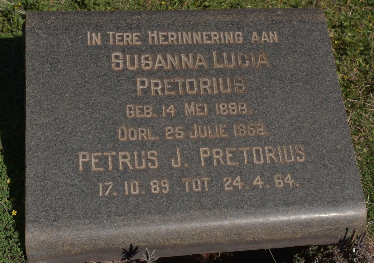 PRETORIUS Petrus J. 1889-1964 &amp; Susanna Lucia 1886-1958