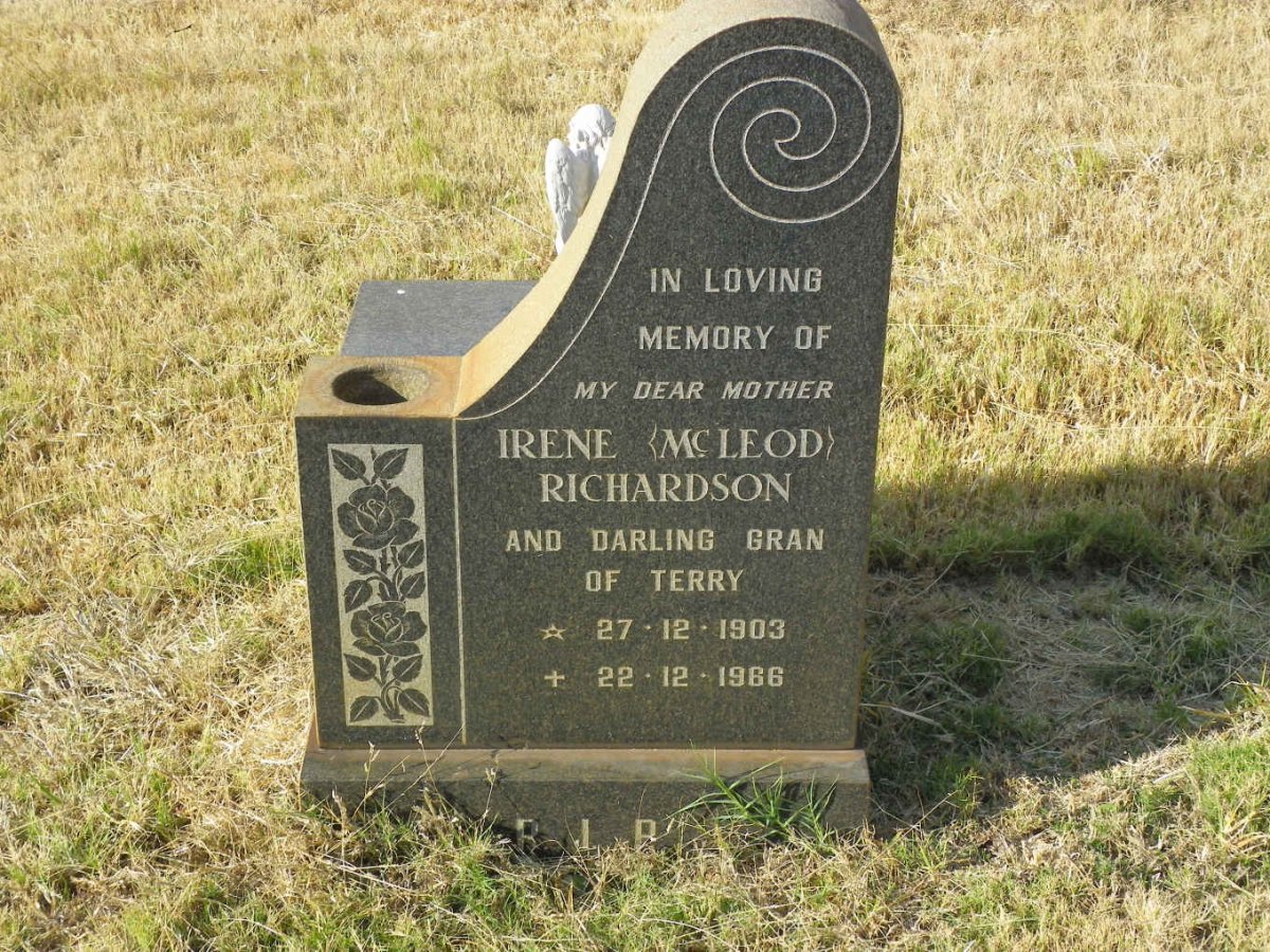 RICHARDSON Irene nee McLEOD 1903-1966