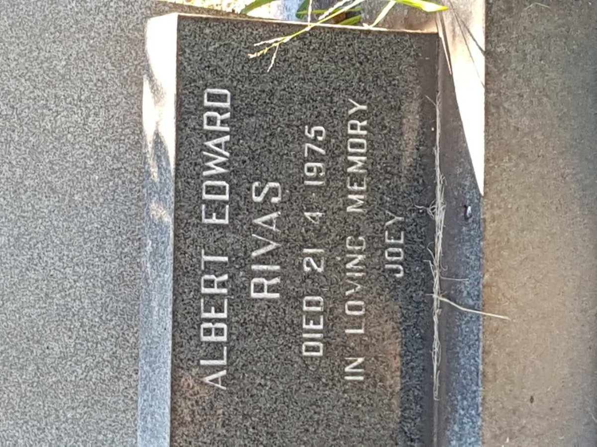 RIVAS Albert Edward -1975