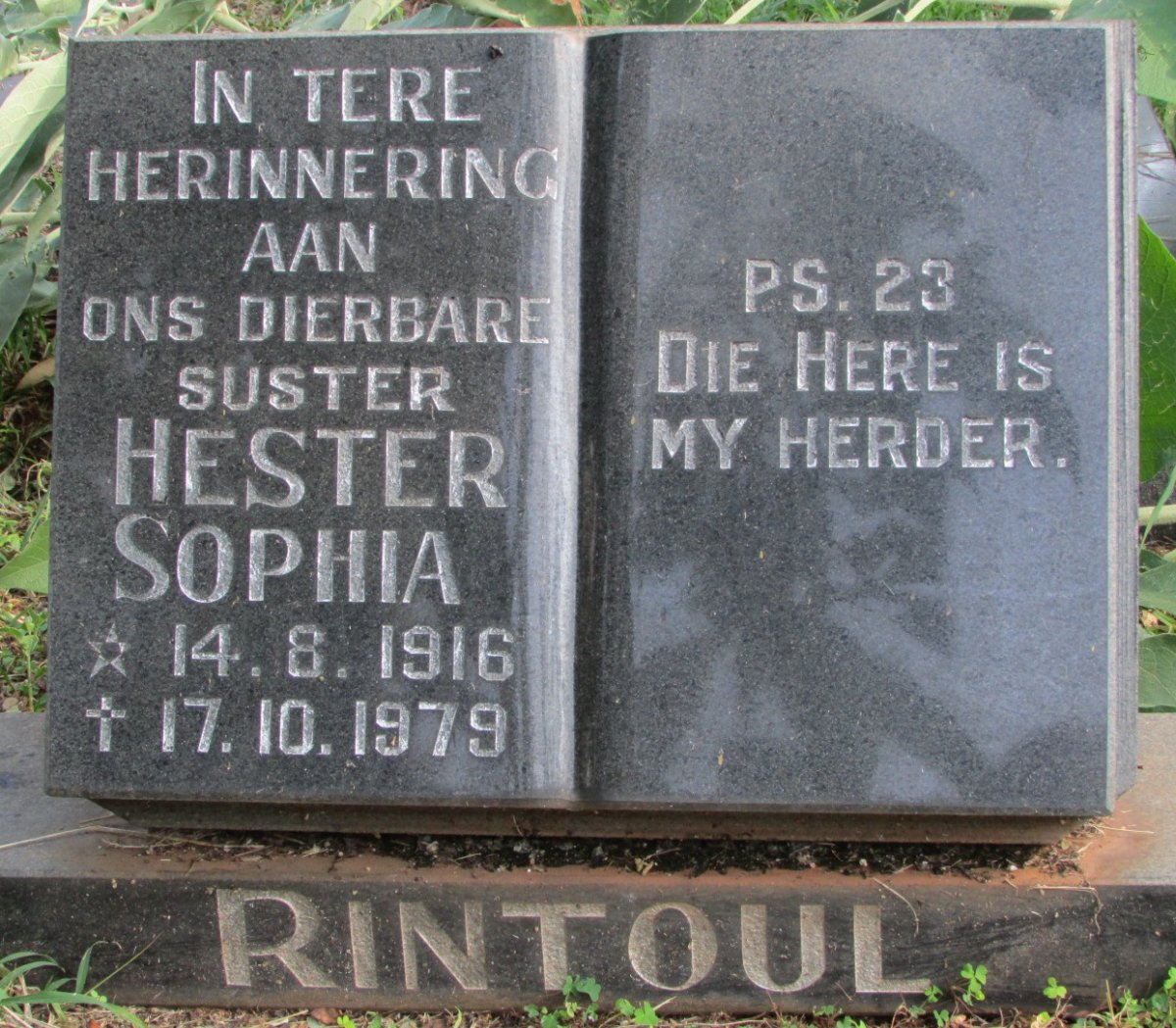 RINTOUL Hester Sophia 1916-1979