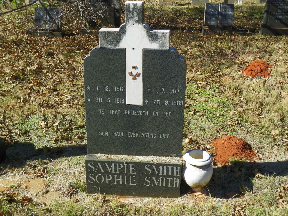 SMITH Sampie 1912-1977 &amp; Sophie 1918-1989