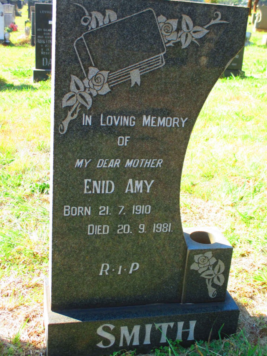 SMITH Enid Amy 1910-1981