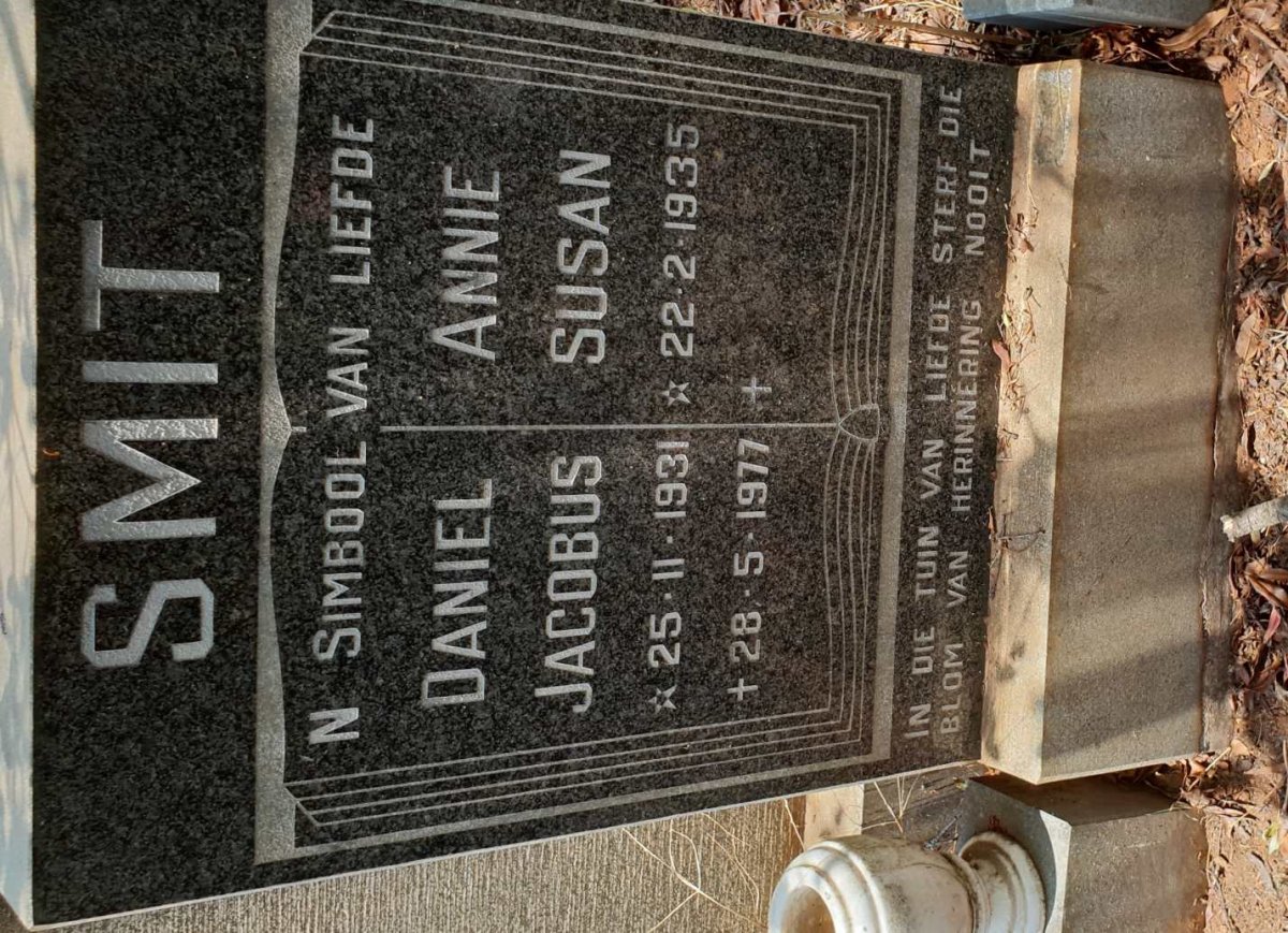 SMIT Daniel Jacobus 1931-1977 &amp; Annie Susan 1935-