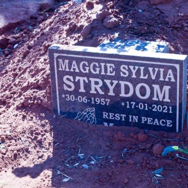 STRYDOM Maggie Sylvia 1957-2021