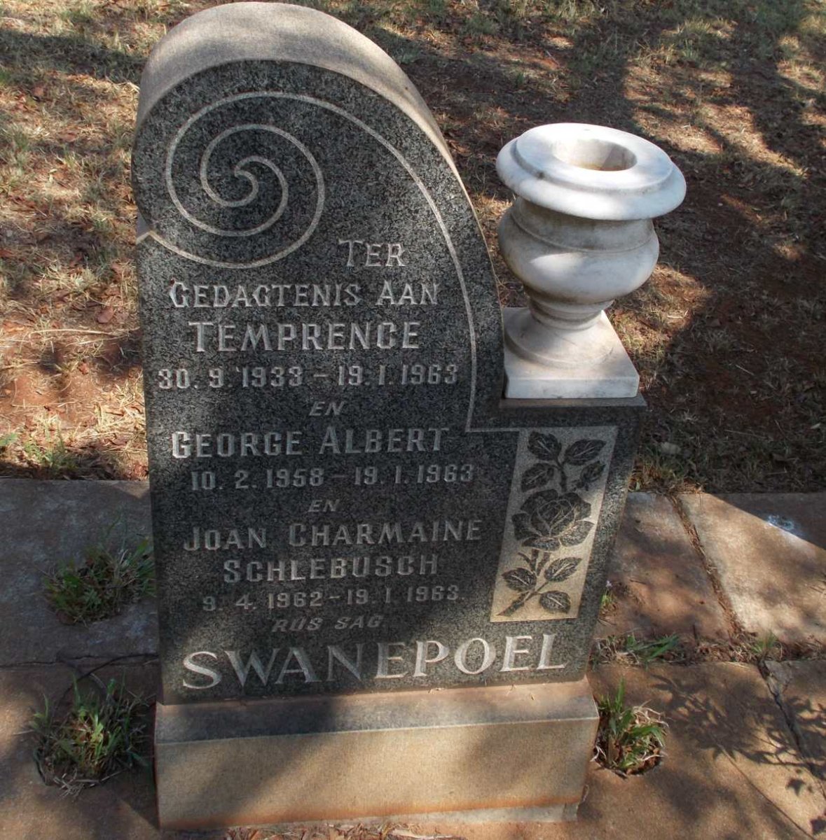 SWANEPOEL Temprence 1933-1963 :: SWANEPOEL George Albert 1958-1963 :: SWANEPOEL Joan Charmaine Schlebusch 1962-1963
