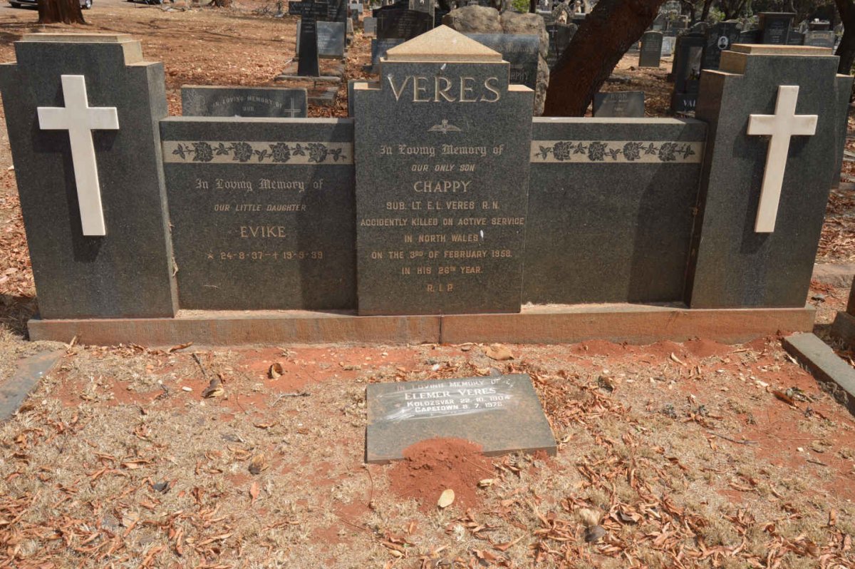 VERES E.L. -1958 :: VERES Evike 1937-1939 :: VERES Elemer 1904-1978