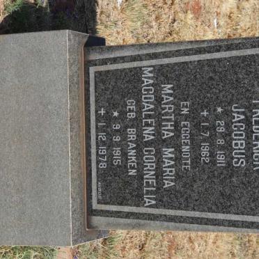 VENTER Frederick Jacobus 1911-1962 &amp; Martha Maria Magdalena Cornelia BRANKEN 1915-1978