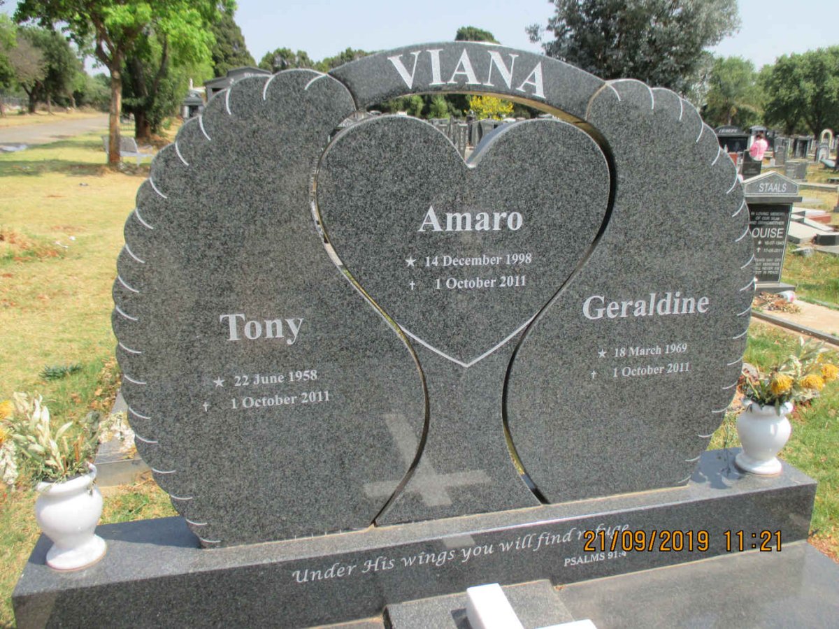 VIANA Tony 1958-2011 &amp; Geraldine 1969-2011 :: VIANA Amaro 1998-2011