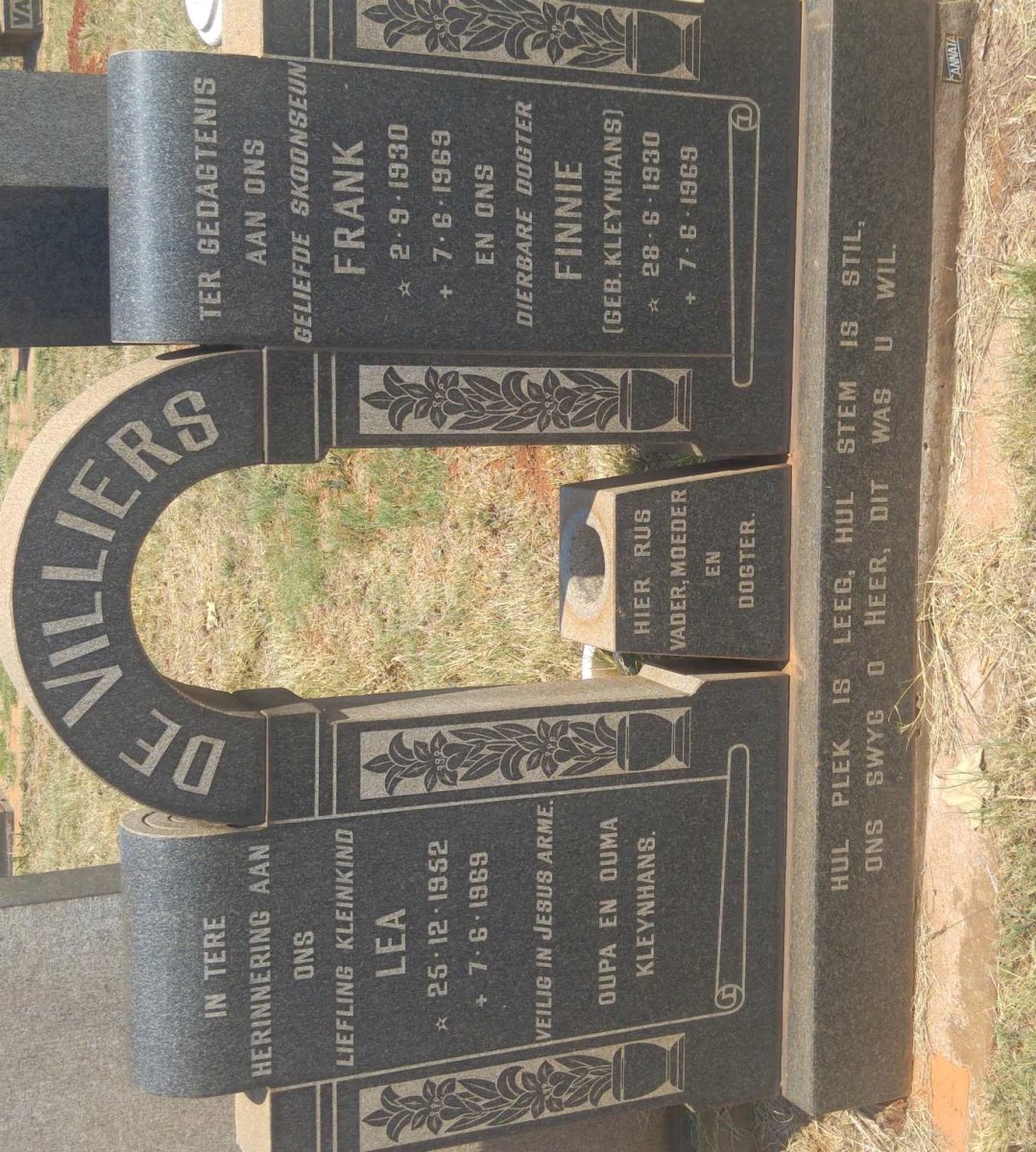 VILLIERS Frank, de 1930-1969 &amp; Finnie KLEYNHANS 1930-1969 :: DE VILLIERS Lea 1952-1969
