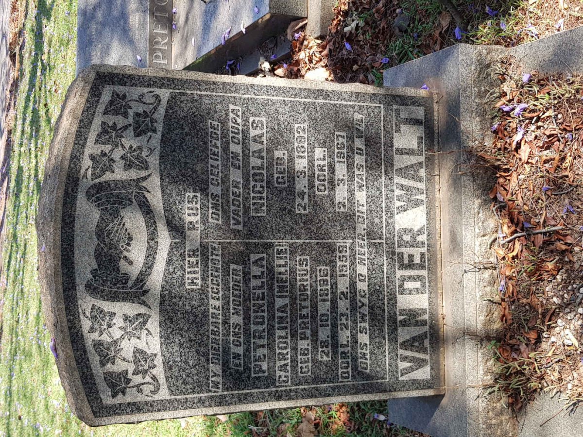 WALT Nicolaas, van der 1892-1967 &amp; Petronella Carolina PRETORIUS 1896-1959