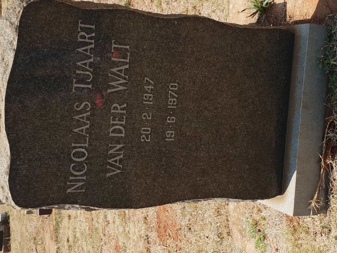 WALT Nicolaas Tjaart, van der 1947-1970