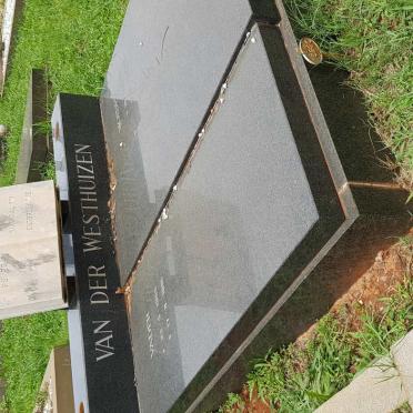 WESTHUIZEN ?, van der 1905-1981 &amp; ? 1906-1982