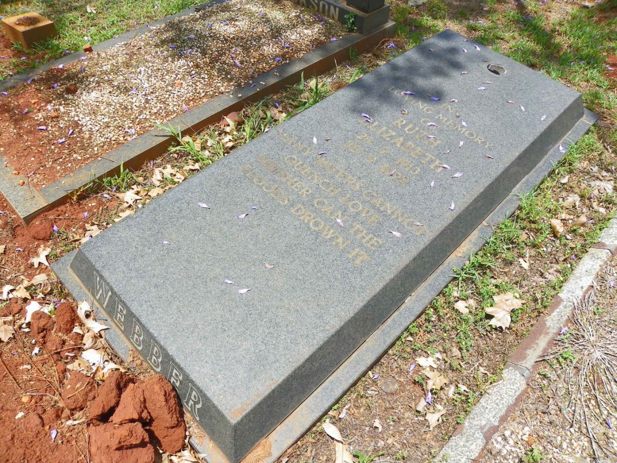 WEBBER Ruth Elizabeth 1913-1992