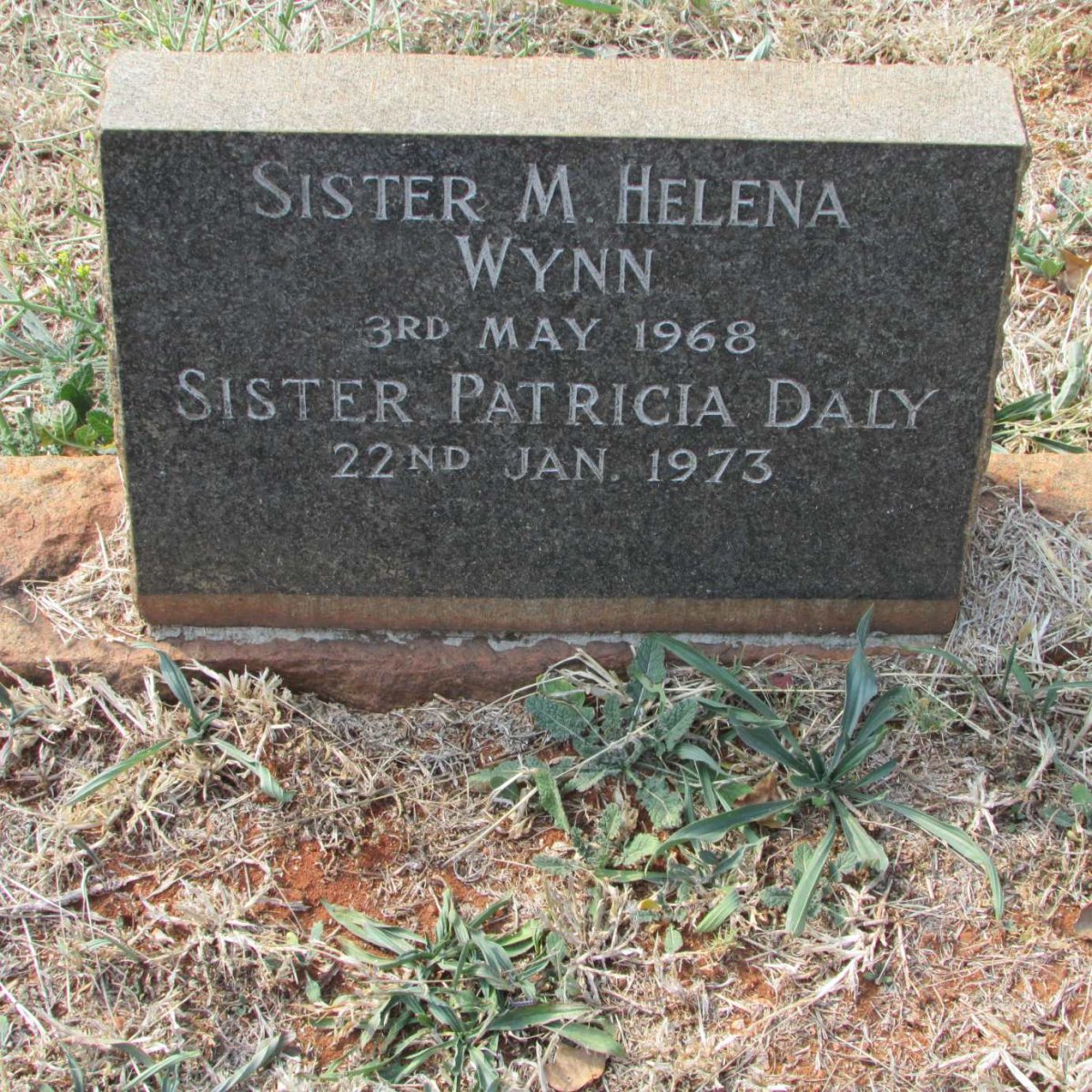 WYNN M. Helena -1968 :: DALY Patricia -1973